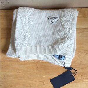 Italian Cream Cable-Knit Scarf Wrap with Logo Plaque